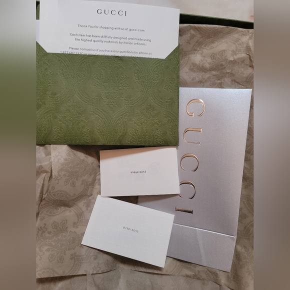 "SOLD" Gucci Platform - Picture 3 of 8